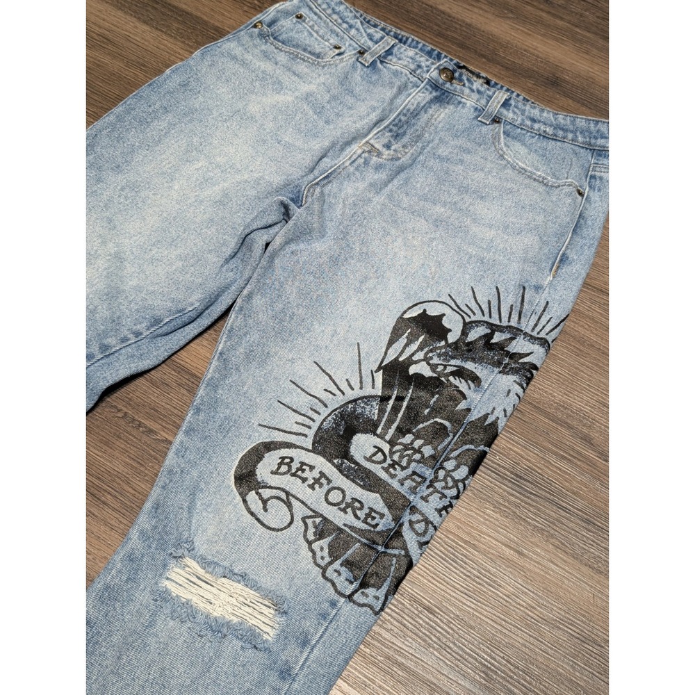 Ed Hardy Mens Tattoo Graphic Jeans Light Wash Blue Relaxed Straight Size 34 Y2K